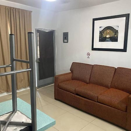Loft Hermoso Con Estacionamiento Gratuito Monterrey Exterior foto